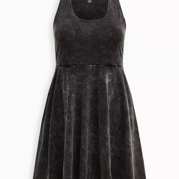 torrid Dresses & Skirts - Torrid Black Foxy Skater Mini Dress w/ Pockets Sz 2